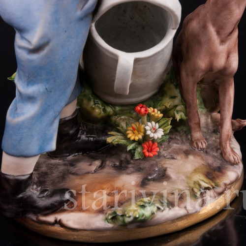 Фигурка из фарфора Неожиданный дуэт, Capodimonte, Италия, вт пол. 20 века.