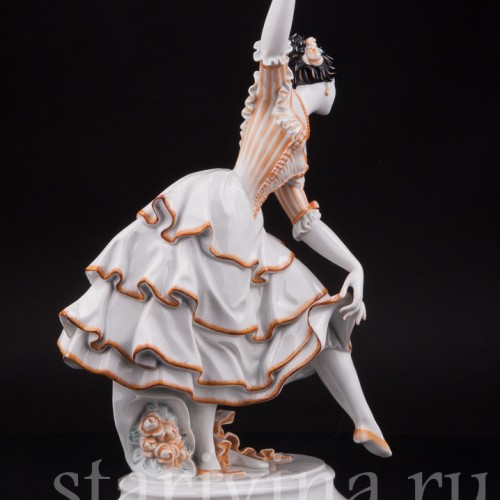 Фарфоровая статуэтка Балерина в испанском танце, Volkstedt, Германия, до 1935 г.