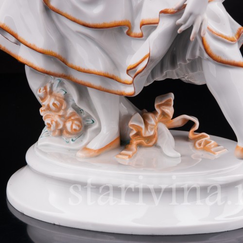 Фарфоровая статуэтка Балерина в испанском танце, Volkstedt, Германия, до 1935 г.