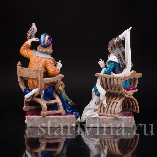 Парные фарфоровые статуэтки Пара с соколами, Dressel, Kister & Co, Германия, 1907-20 гг.