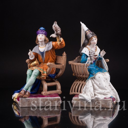 Парные фарфоровые статуэтки Пара с соколами, Dressel, Kister & Co, Германия, 1907-20 гг.