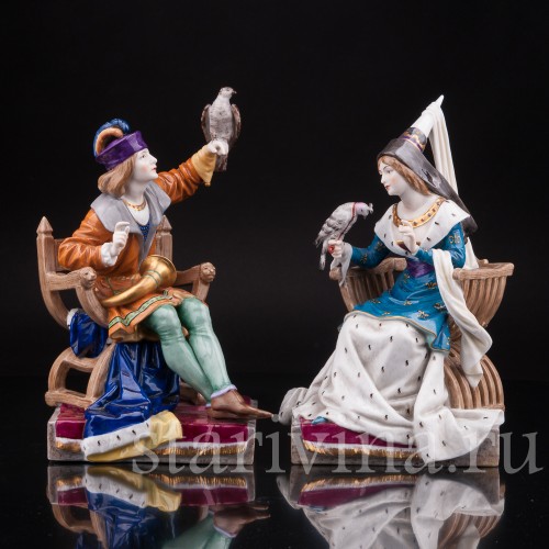 Парные фарфоровые статуэтки Пара с соколами, Dressel, Kister & Co, Германия, 1907-20 гг.