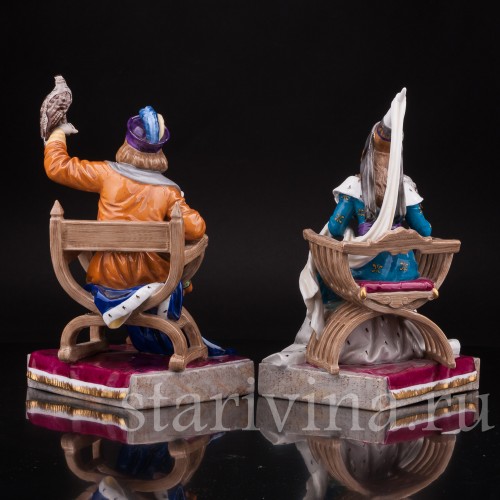 Парные фарфоровые статуэтки Пара с соколами, Dressel, Kister & Co, Германия, 1907-20 гг.