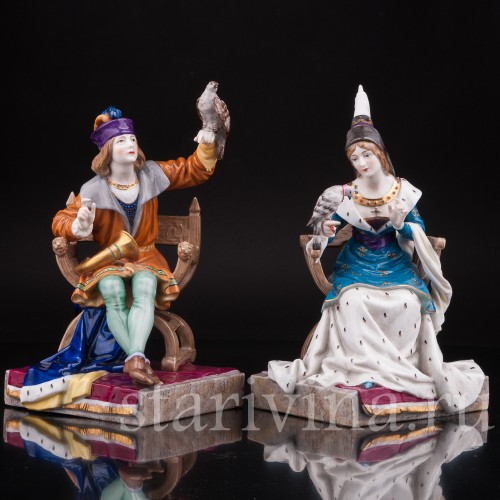 Парные фарфоровые статуэтки Пара с соколами, Dressel, Kister & Co, Германия, 1907-20 гг.