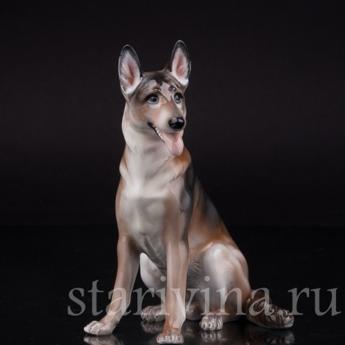 Статуэтка собаки из фарфора Сидящая овчарка, Rosenthal, Германия, 1956 год.