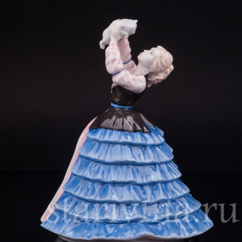 Фигурка девушки из фарфора Сюзанна, Royal Doulton, Великобритания, 2004 г.
