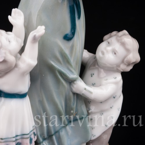 Фарфоровая статуэтка Миска с вишней, Goebel, Германия, нач. 20 в.