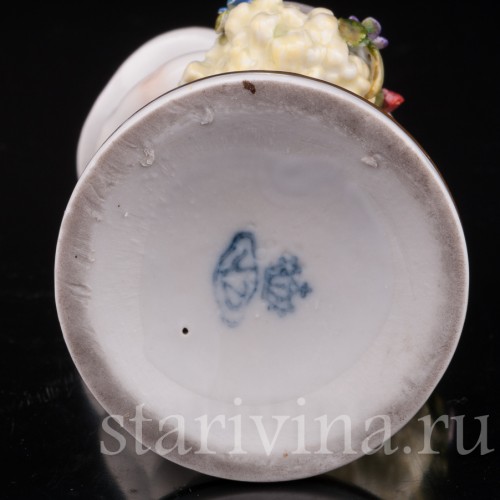 Фигурка из фарфора Аллегория лета, Muller & Co, Германия, пер. пол. 20 в.