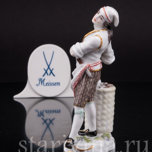 Фарфоровая статуэтка Продавец птицы, Cries de Paris, Meissen, Германия, сер. 19 - нач. 20 вв.