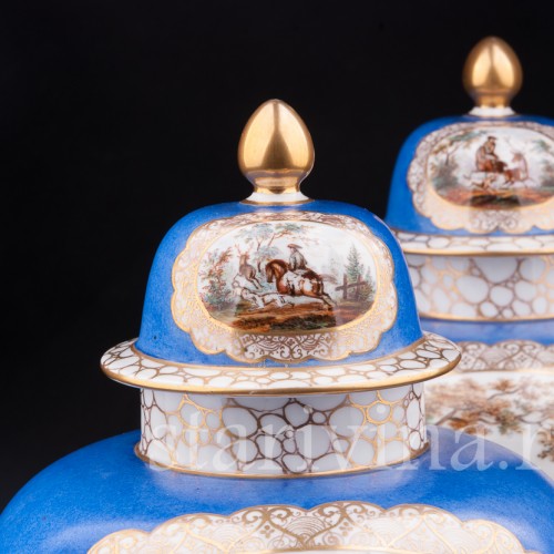 Парные фарфоровые вазы Сцены охоты, Helena Wolfsohn, Германия, 1875-83 гг.