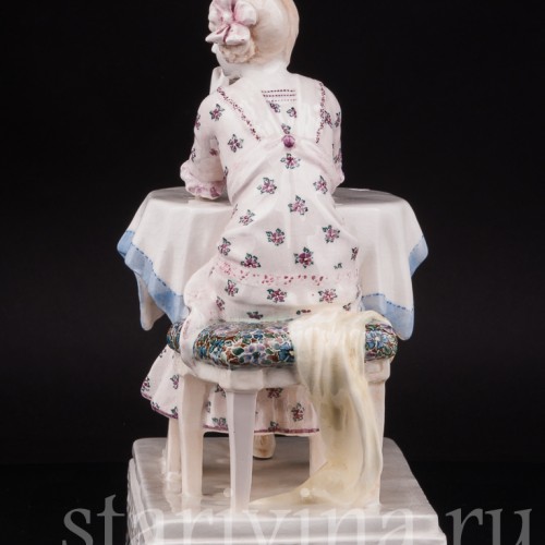 Фигурка из фаянса Утренний чай, Goldscheider, Австрия, 1900 гг.