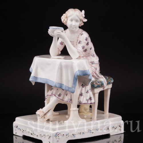 Фигурка из фаянса Утренний чай, Goldscheider, Австрия, 1900 гг.