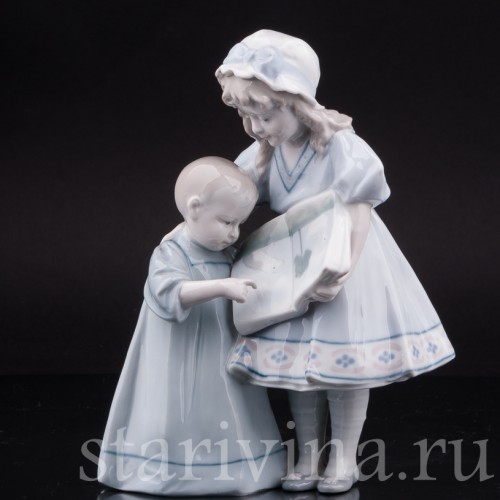 Фарфоровая статуэтка детей "Книжка с картинками", Metzler & Ortloff, Германия, 1890-1945 гг.