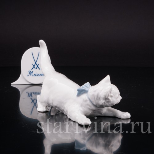 Фигурка из фарфора Кошка с голубым бантом, Meissen, Германия, 1970 г.