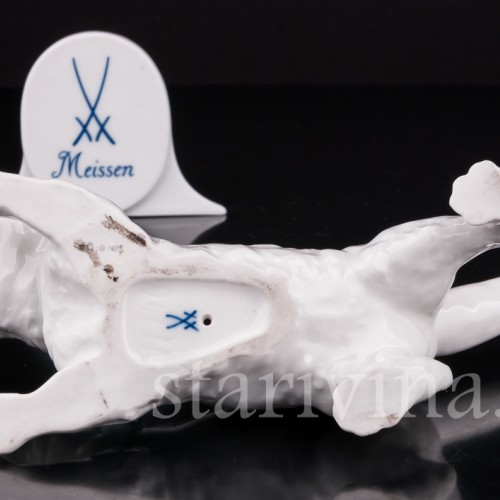 Фигурка из фарфора Кошка с голубым бантом, Meissen, Германия, 1970 г.