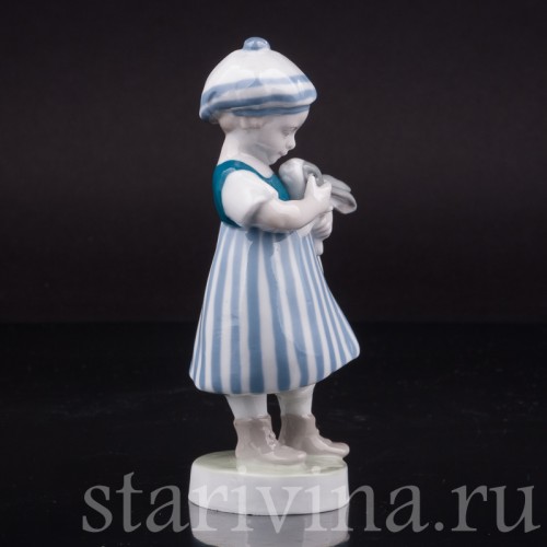 Фигурка из фарфора Девочка с кроликом, Metzler & Ortloff, Германия, 1890-1945 гг.