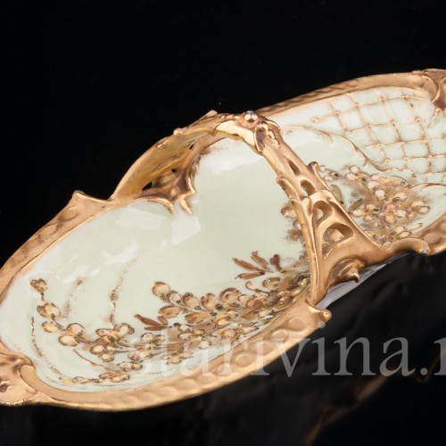 Декоративное фарфоровое Блюдо цветущая ветвь, Wien Teplitz, Австрия, нач. 20 в.