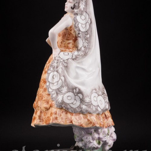 Фаянсовая статуэтка Испанская танцовщица, Goldscheider, Австрия, 1900 гг.
