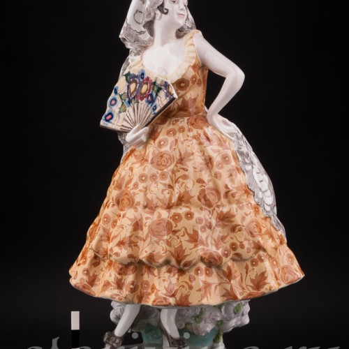 Фаянсовая статуэтка Испанская танцовщица, Goldscheider, Австрия, 1900 гг.