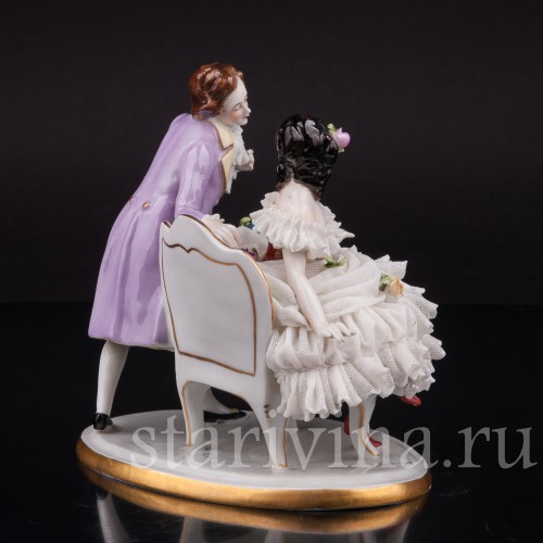 Фарфоровая статуэтка Галантная пара, кружевная, Volkstedt, Германия, сер. 20 века.