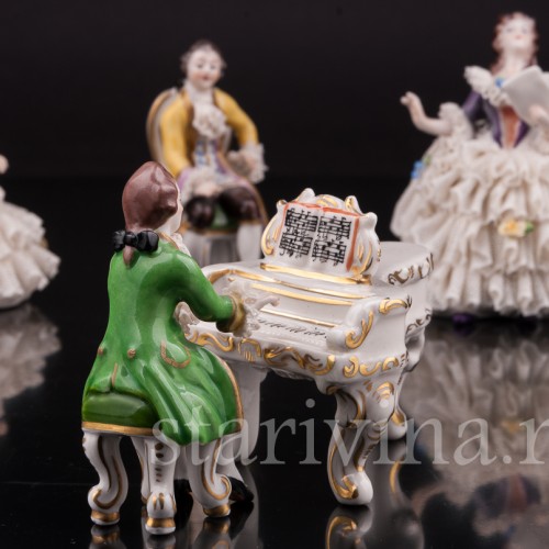 Композиция из фарфора Оркестр, 5 предметов, кружевные миниатюры, Volkstedt, Германия, вт. пол. 20 в.