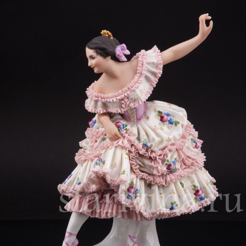 Фарфоровая статуэтка Фанни Эльслер, кружевная Volkstedt, Германия, сер. 20 в.