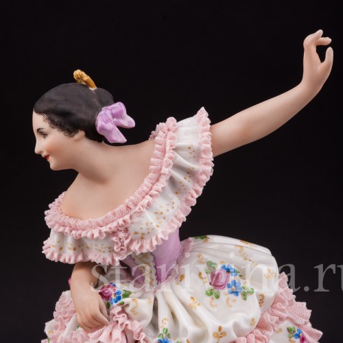 Фарфоровая статуэтка Фанни Эльслер, кружевная Volkstedt, Германия, сер. 20 в.