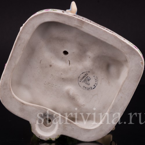 Статуэтка из фарфора Спящая красавица, Австрия, нач. 20 в.