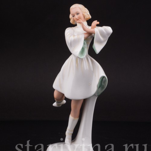 Фарфоровая статуэтка девушки Задорный танец, Schaubach Kunst, Германия, 1926-53 гг.