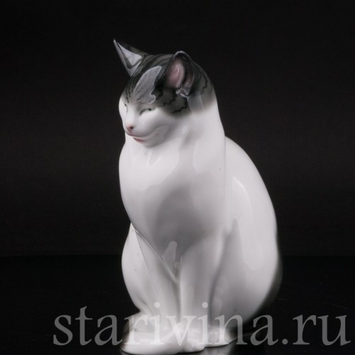 Статуэтка из фарфора Спящий кот, Pfeffer, Германия, 1934-42 гг.