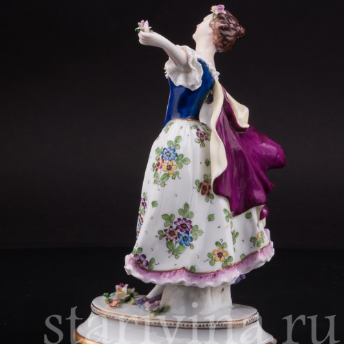 Фарфоровая статуэтка Танцовщица Камарго Sitzendorf, Германия, вт. пол. 20 в.
