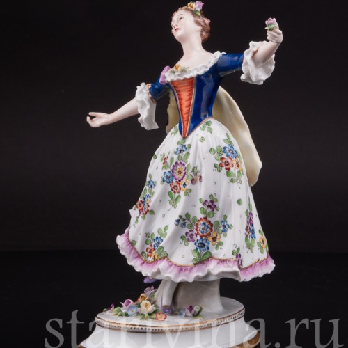 Фарфоровая статуэтка Танцовщица Камарго Sitzendorf, Германия, вт. пол. 20 в.