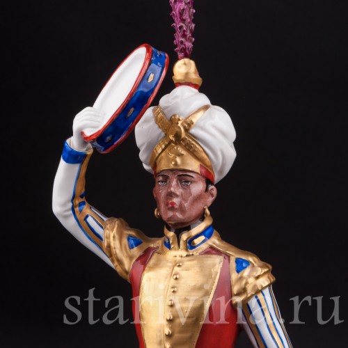 Фарфоровая статуэтка Тамбурмажор, 1830, Дрезден, Германия, вт. пол. 20 в.