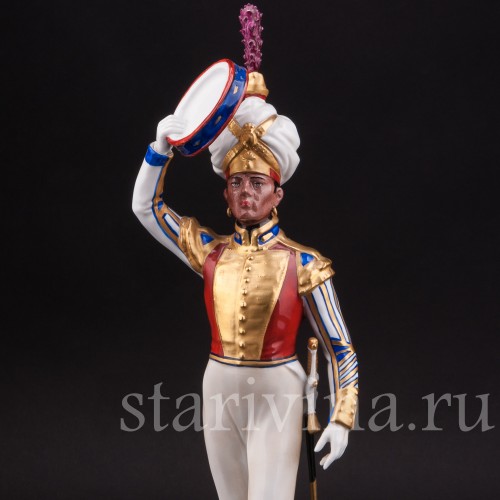 Фарфоровая статуэтка Тамбурмажор, 1830, Дрезден, Германия, вт. пол. 20 в.