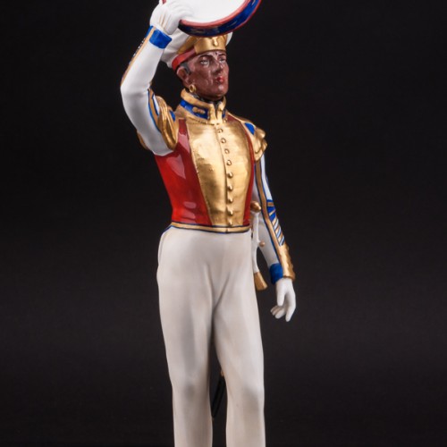 Фарфоровая статуэтка Тамбурмажор, 1830, Дрезден, Германия, вт. пол. 20 в.