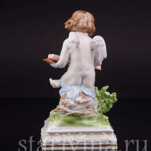 Фигурка из фарфора Амур с книгой, Дрезден, Германия, вт. пол. 20 в.