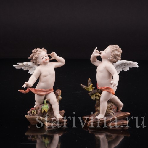 Статуэтка из фарфора Два ангелочка, аллегория слуха, миниатюра, Volkstedt, Германия, кон. 19 в.