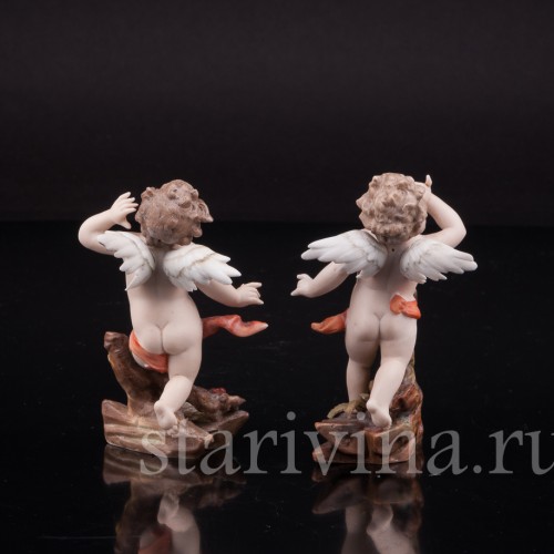 Статуэтка из фарфора Два ангелочка, аллегория слуха, миниатюра, Volkstedt, Германия, кон. 19 в.