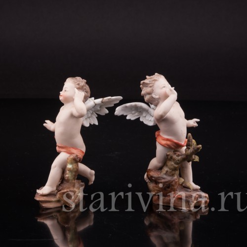 Статуэтка из фарфора Два ангелочка, аллегория слуха, миниатюра, Volkstedt, Германия, кон. 19 в.
