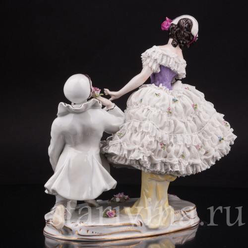 Фарфоровая композиция Пьеро и Коломбина, кружевная, Volkstedt, Германия, до 1935 г.