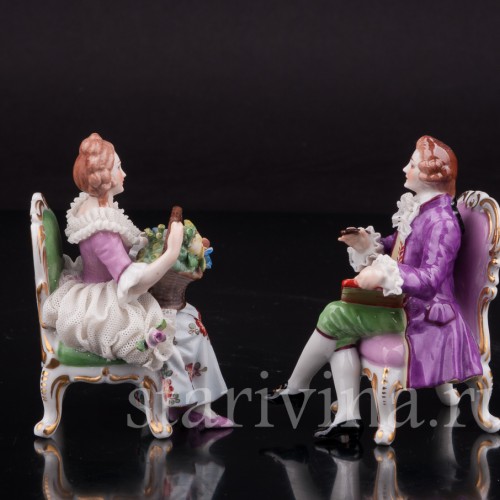 Фарфоровые статуэтки Пара на креслах, кружевная, миниатюра, Muller & Co, Германия, перв. пол 20 в.