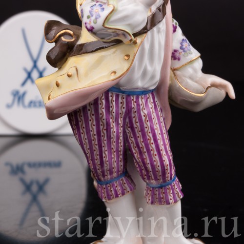 Фигурка из фарфора Юноша с букетом, Meissen, Германия, сер. 20 в.