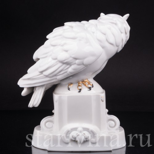 Фигурка птицы из фарфора Ушаста сова, Hertwig & Co, Германия, нач. 20 в.