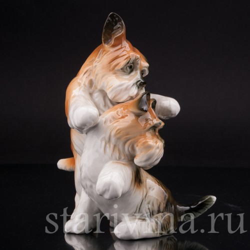 Фигурка собак из фарфора Играющие терьеры, Karl Ens, Германия, 1920-30 гг.