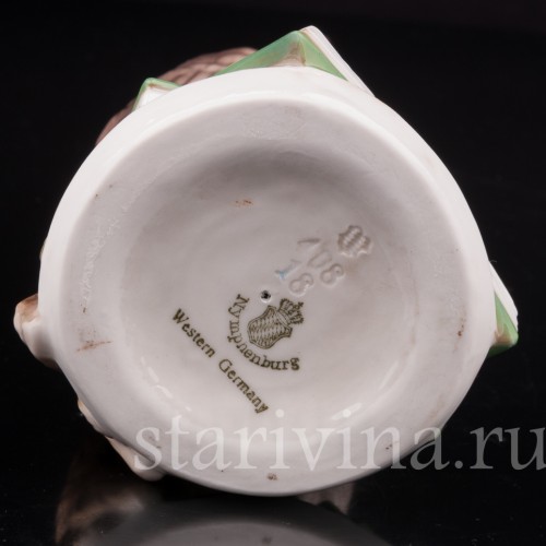 Фигурка птицы из фарфора Сова с книгами, Nymphenburg, Германия, до 1990 г.