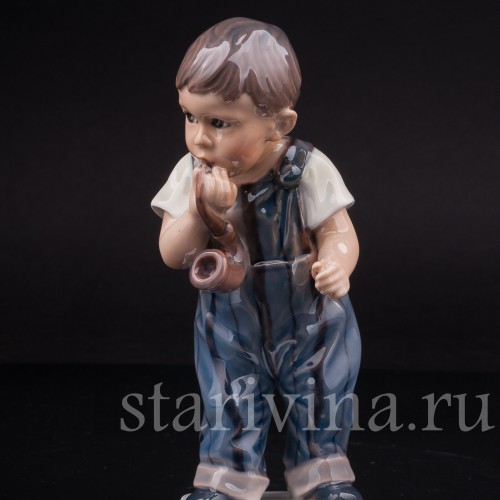 Фарфоровая статуэтка Курильщик, мальчик с трубкой, Dahl Jensen, Дания, сер. 20 века.