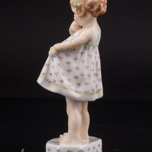 Фигурка девочки из фарфора "Только я!", Royal Worcester, Великобритания, 1953 г.