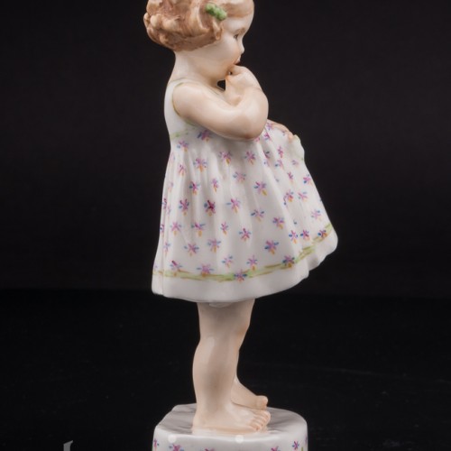Фигурка девочки из фарфора "Только я!", Royal Worcester, Великобритания, 1953 г.