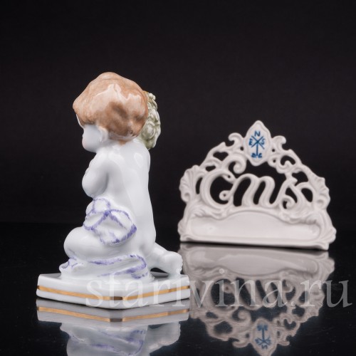 Фигурка из фарфора Малыш с букетом цветов, Karl Ens, Германия, 1920-30 гг.