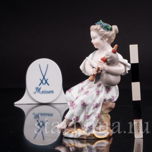 Фарфоровая статуэтка Девочка с волынкой, Девичий оркестр, Meissen, Германия, 19 в.